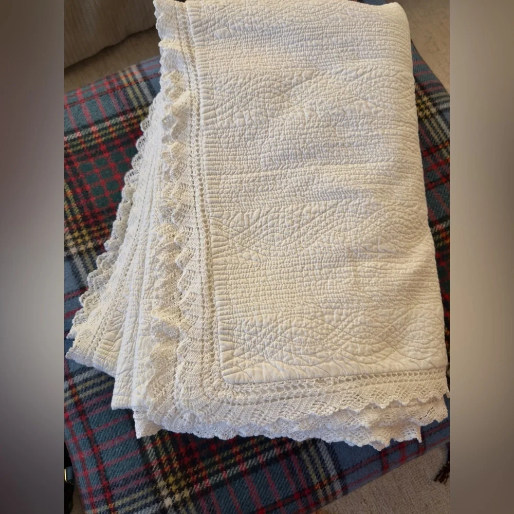 Vintage Ralph Lauren King 90x108 Crochet 100% Cotton Matlasse Quilt - Picture 1 of 5